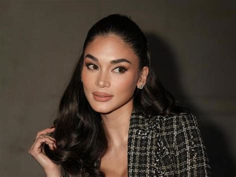 pia wurtzbach wearing gucci|Pia Wurtzbach fashion.